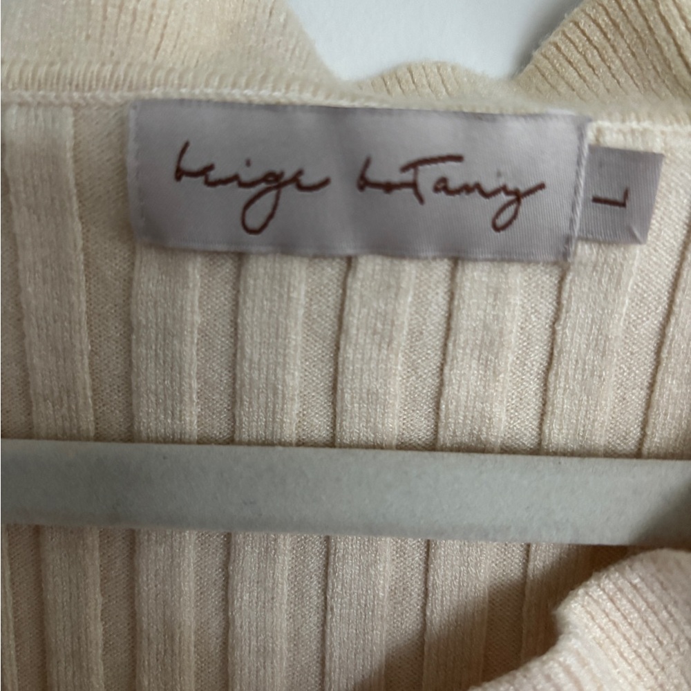 Beige Botany Crop Short Sleeve Sweater - Picture 2 of 5